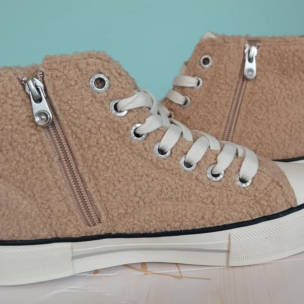 Blowfish Malibu Neutral Tan High-Top Sneakers Women's Size 6.5 NWT Textile